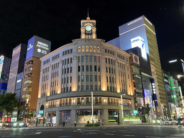Photo of the Seiko store in Ginza, Tokyo, taken in April 2021.